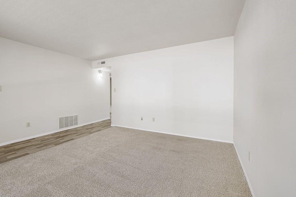 6910 Hart Ln # 907, Austin, TX 78731