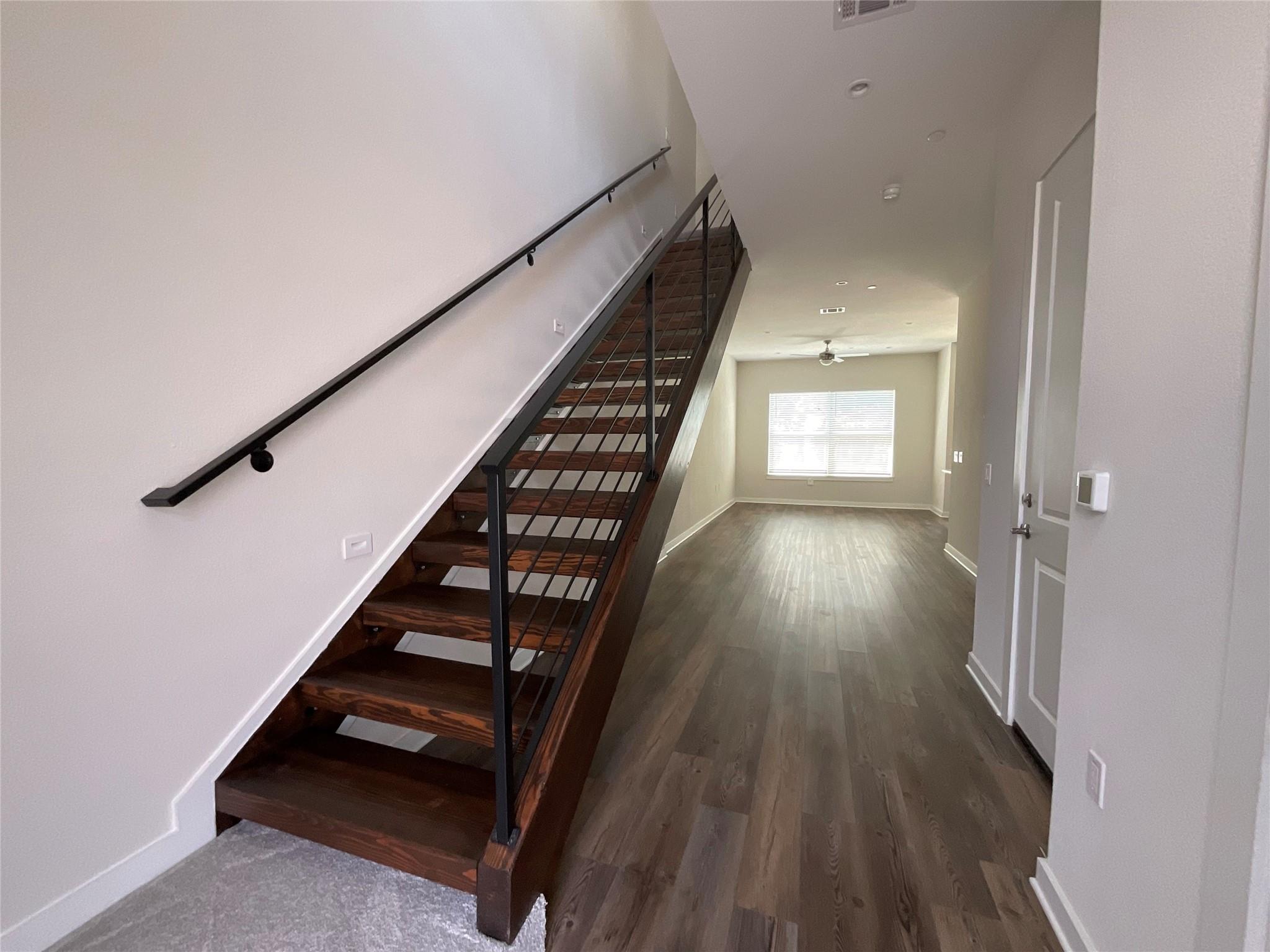 12001 Vista Parke Dr # 203, Austin, TX 78726