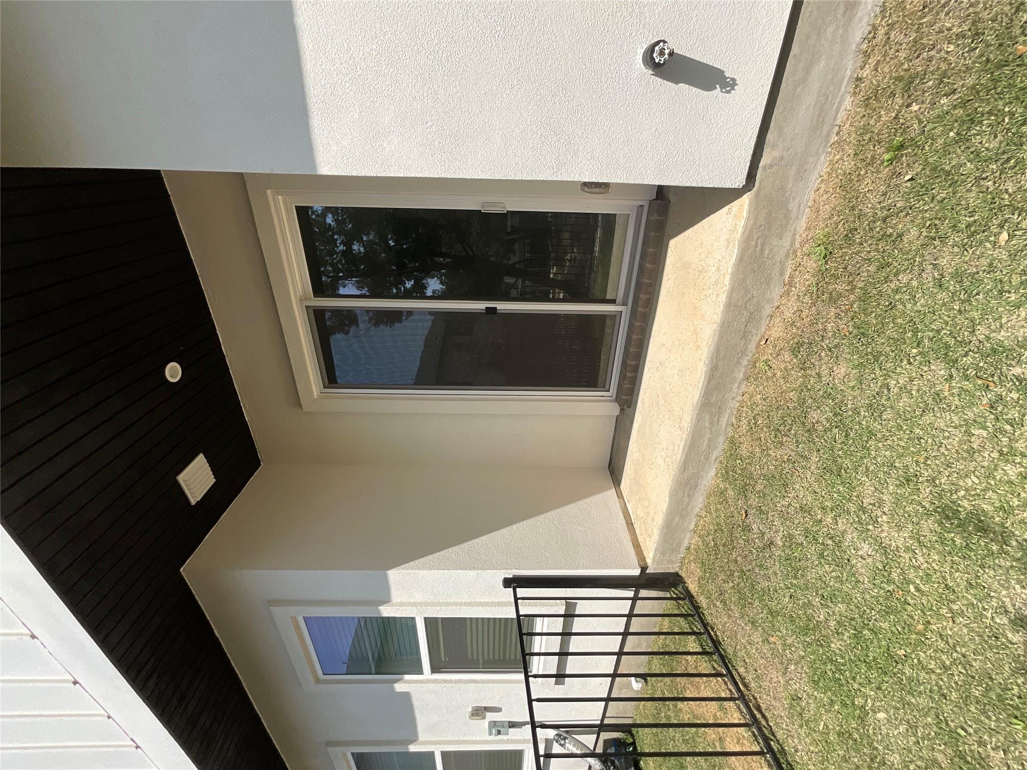 12001 Vista Parke Dr # 203, Austin, TX 78726