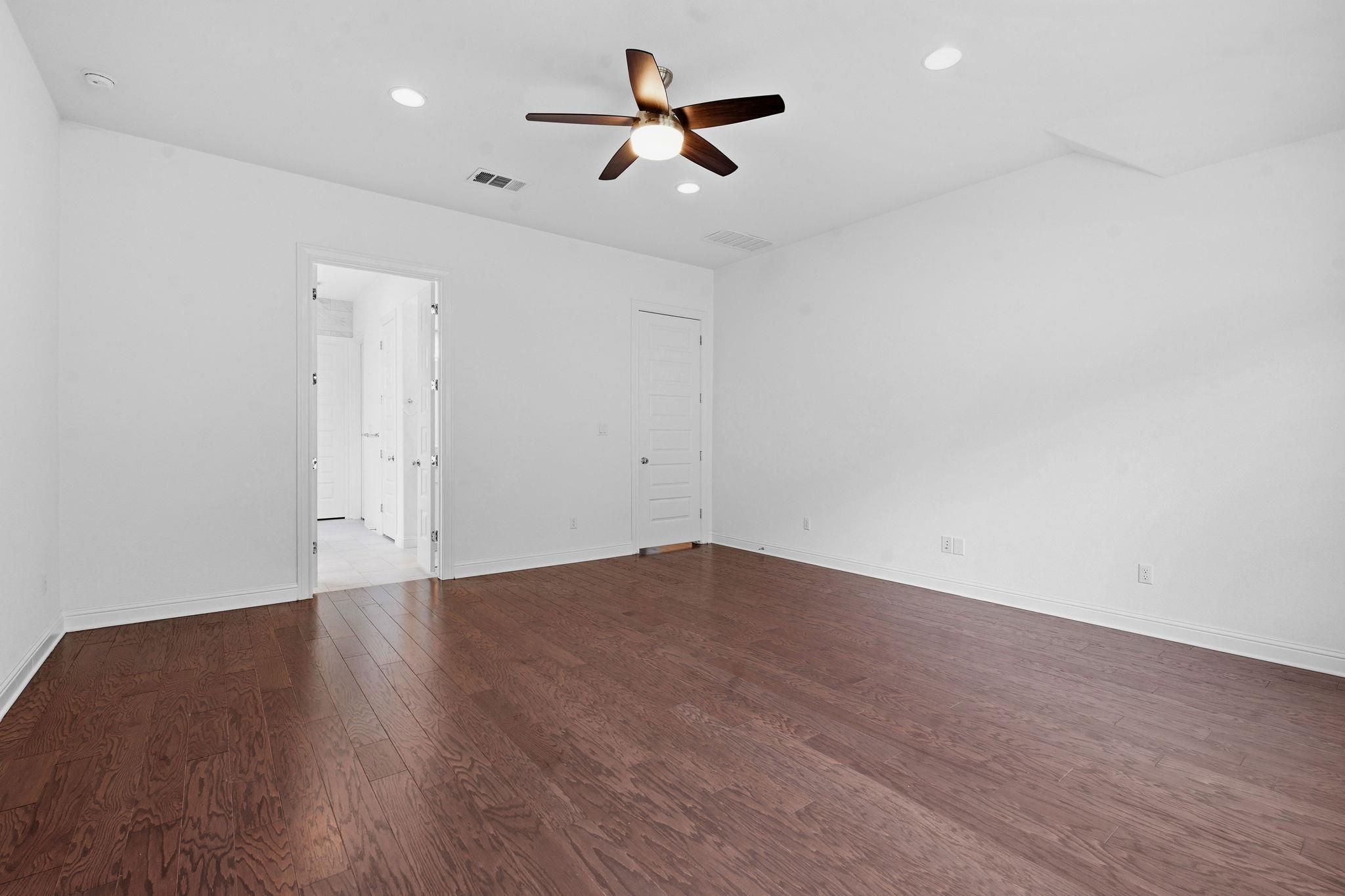 2405 Cades Spirit Bnd # 105, Austin, TX 78738