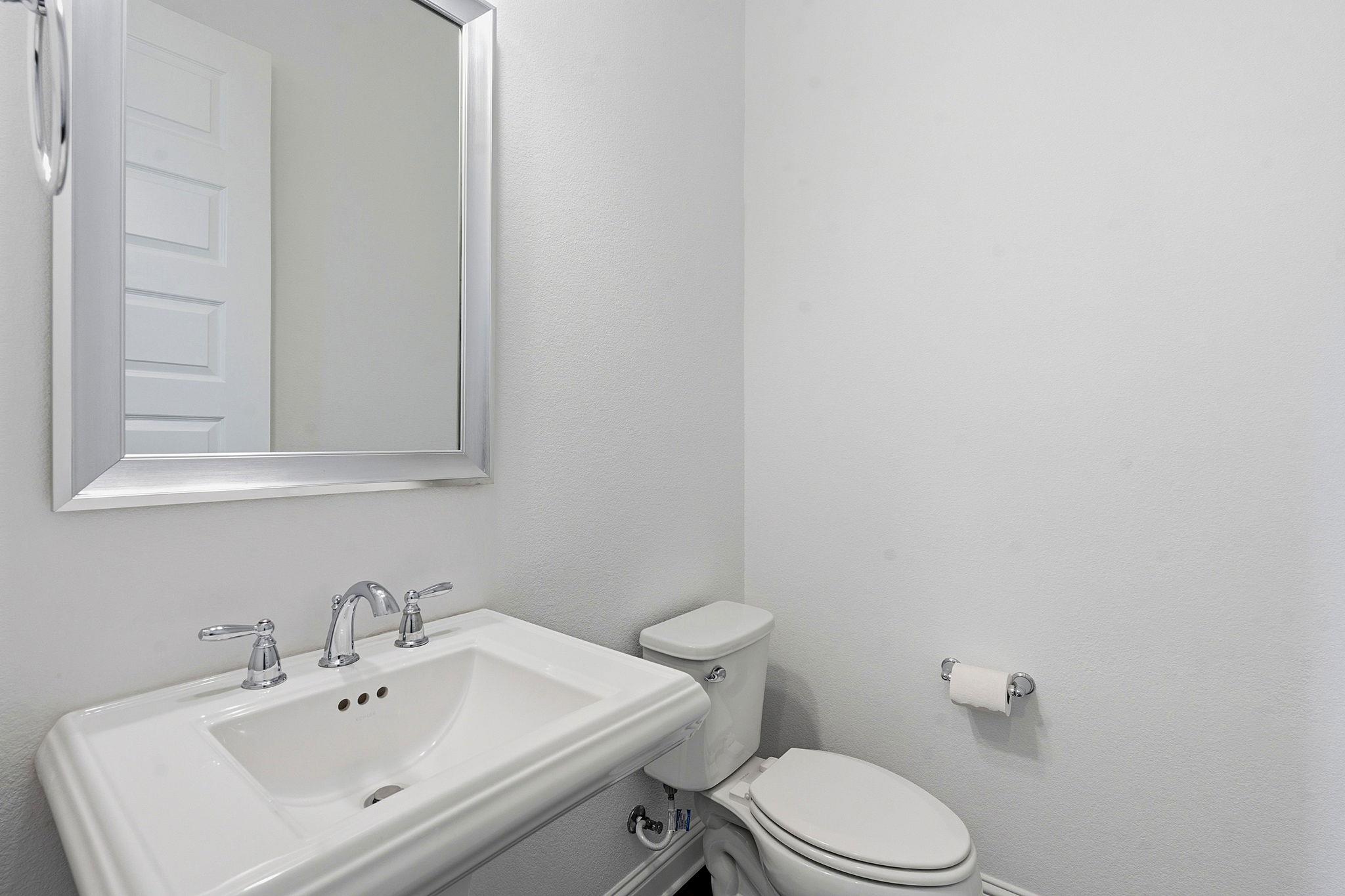 2405 Cades Spirit Bnd # 105, Austin, TX 78738