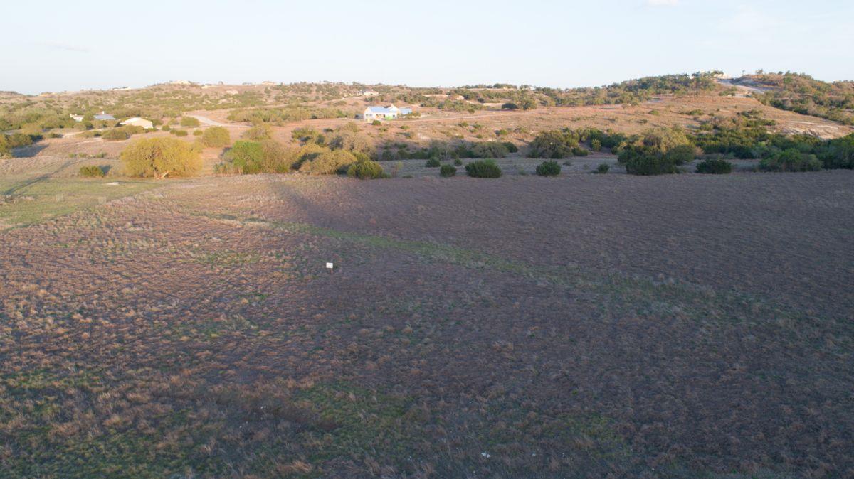 105 Majestic Hills, Blanco, TX 78606