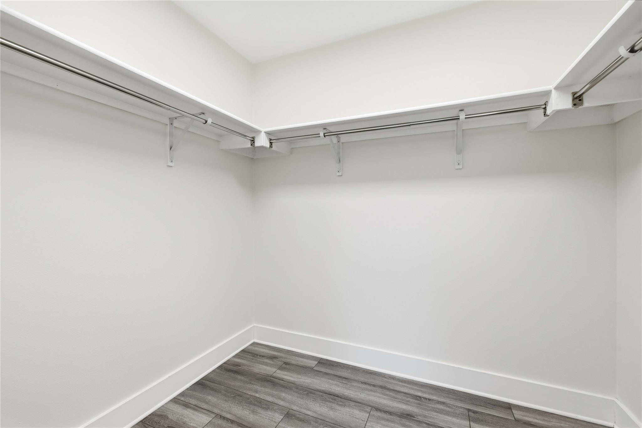 400 Booth St, Taylor, TX 76574