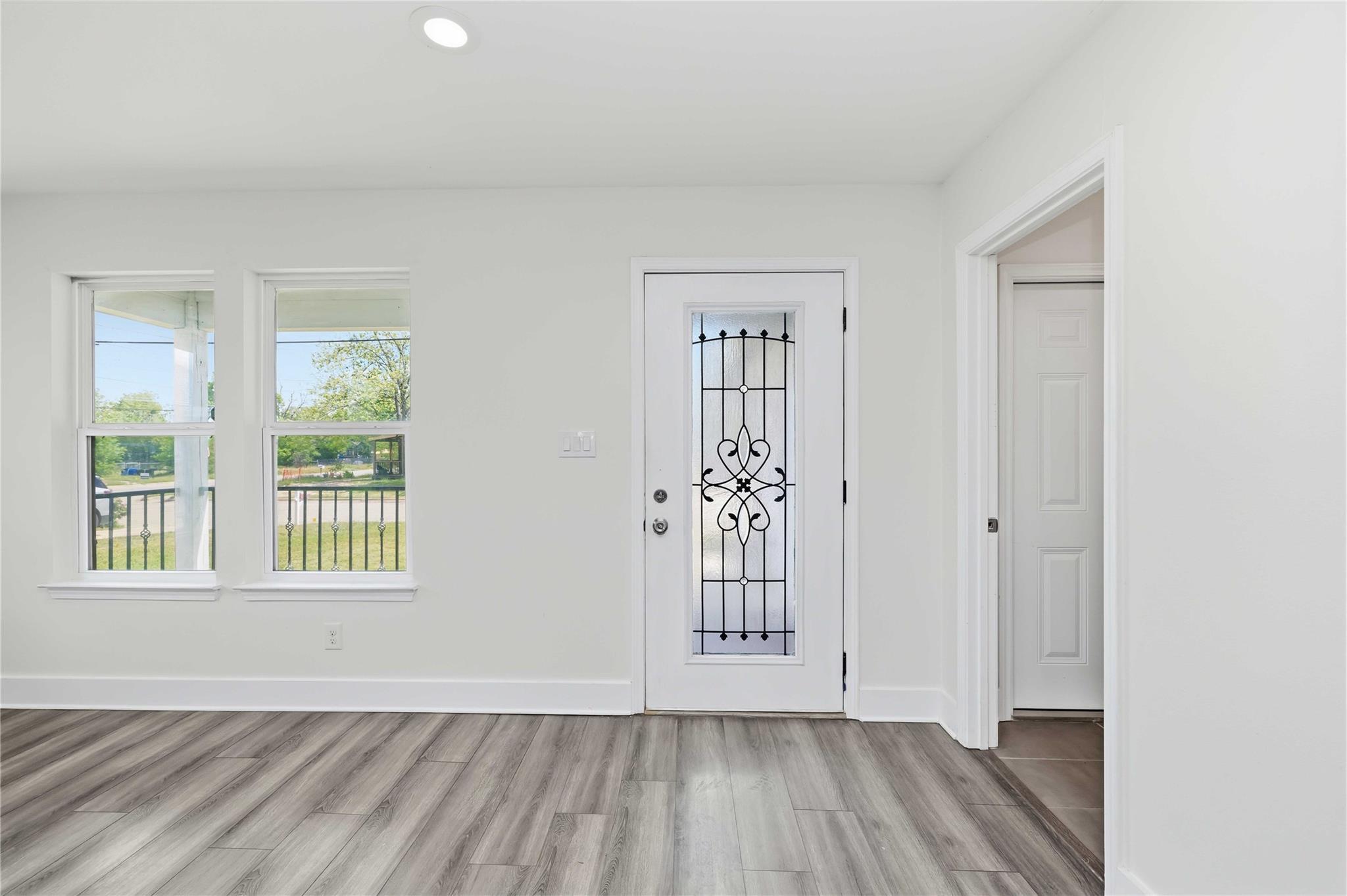 400 Booth St, Taylor, TX 76574