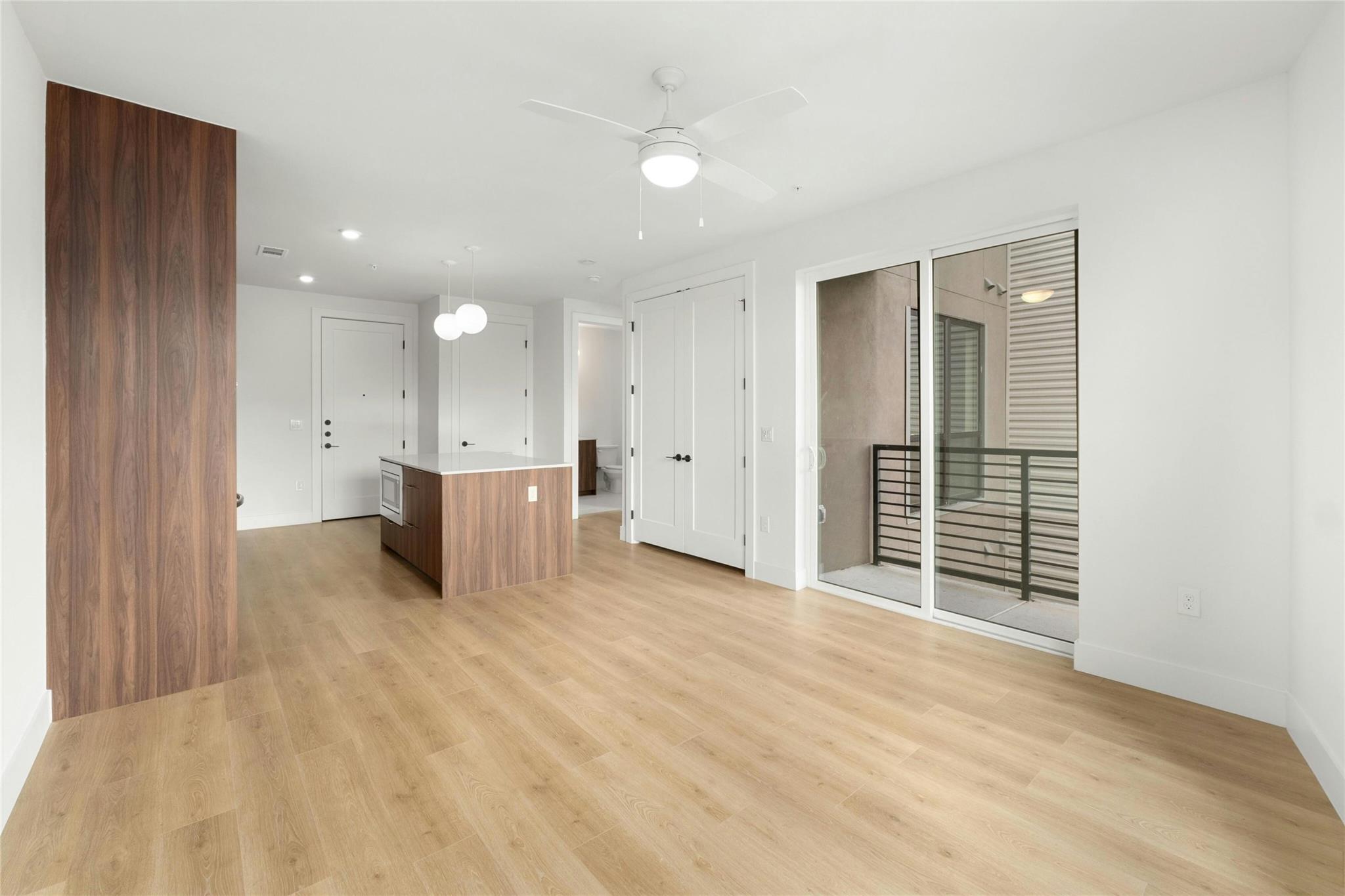 1701 Simond Ave # 644, Austin, TX 78723