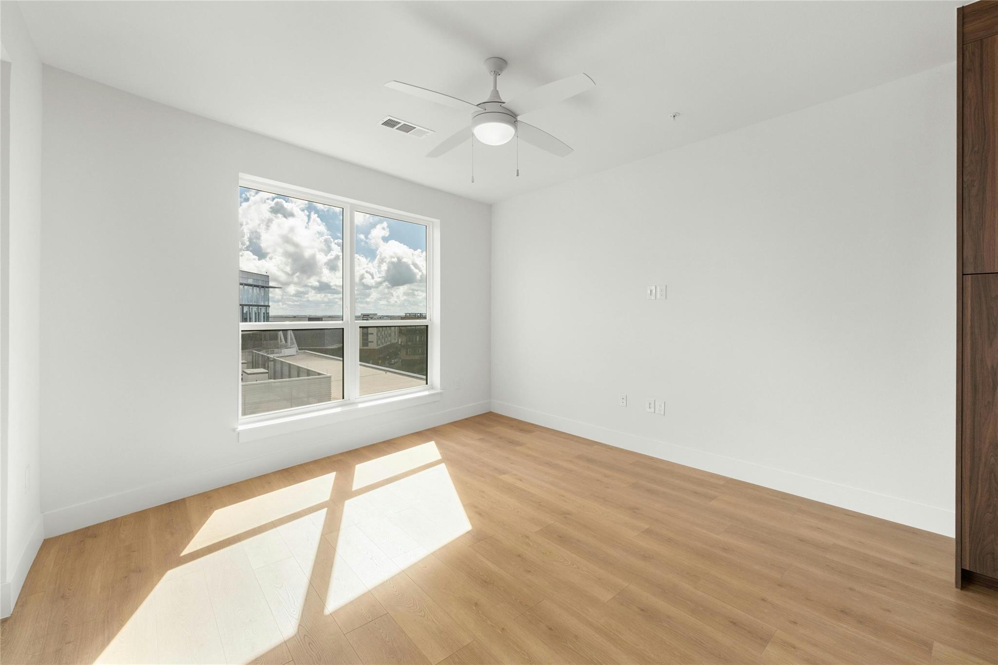 1701 Simond Ave # 644, Austin, TX 78723