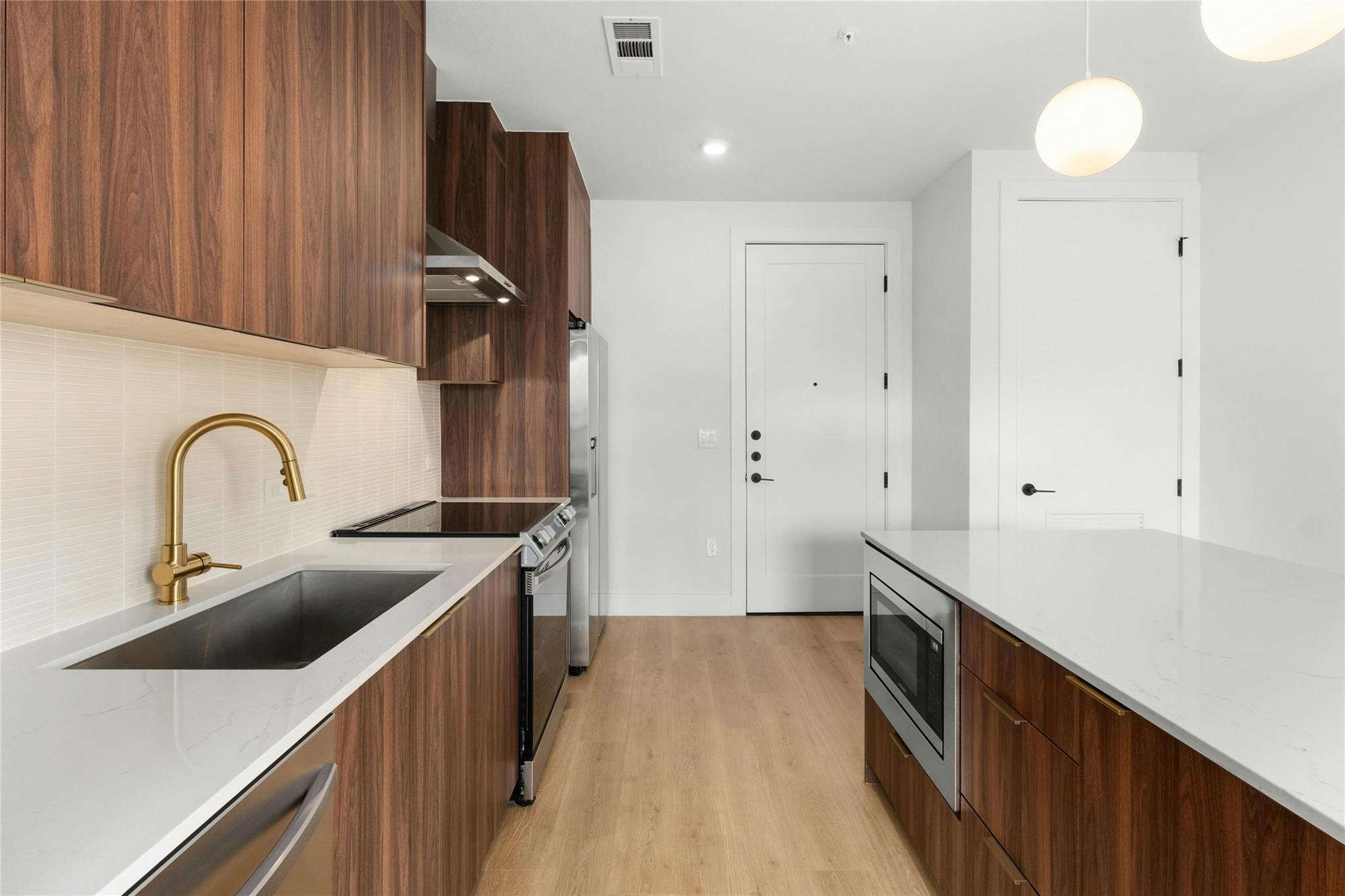 1701 Simond Ave # 644, Austin, TX 78723