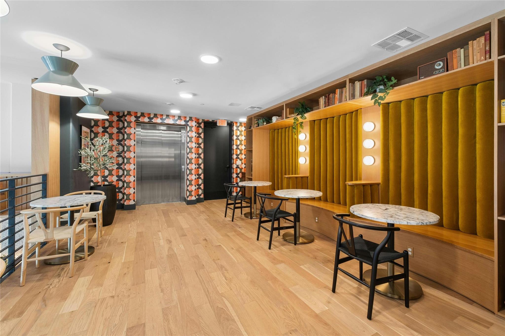 1701 Simond Ave # 644, Austin, TX 78723