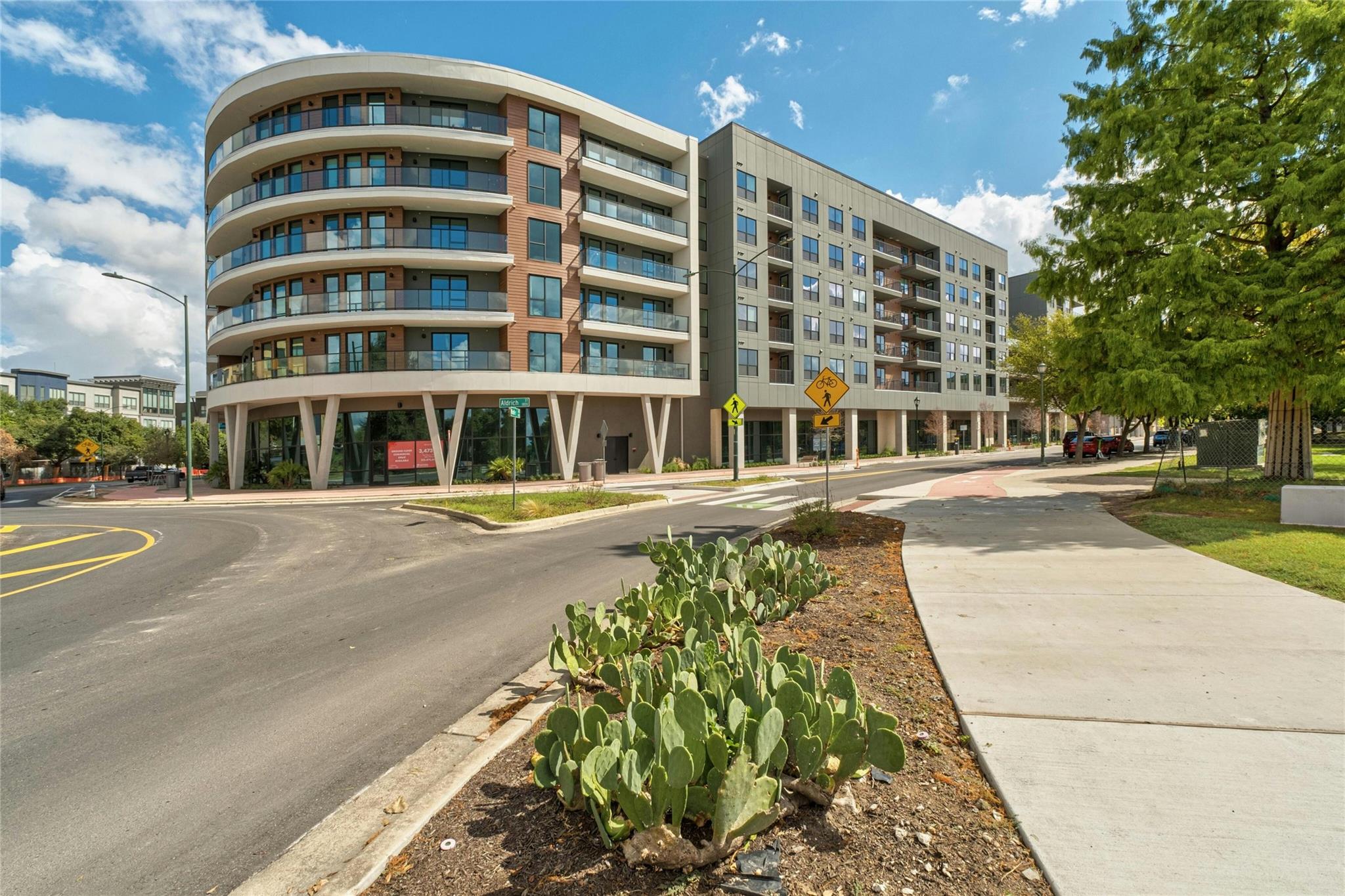 1701 Simond Ave # 644, Austin, TX 78723