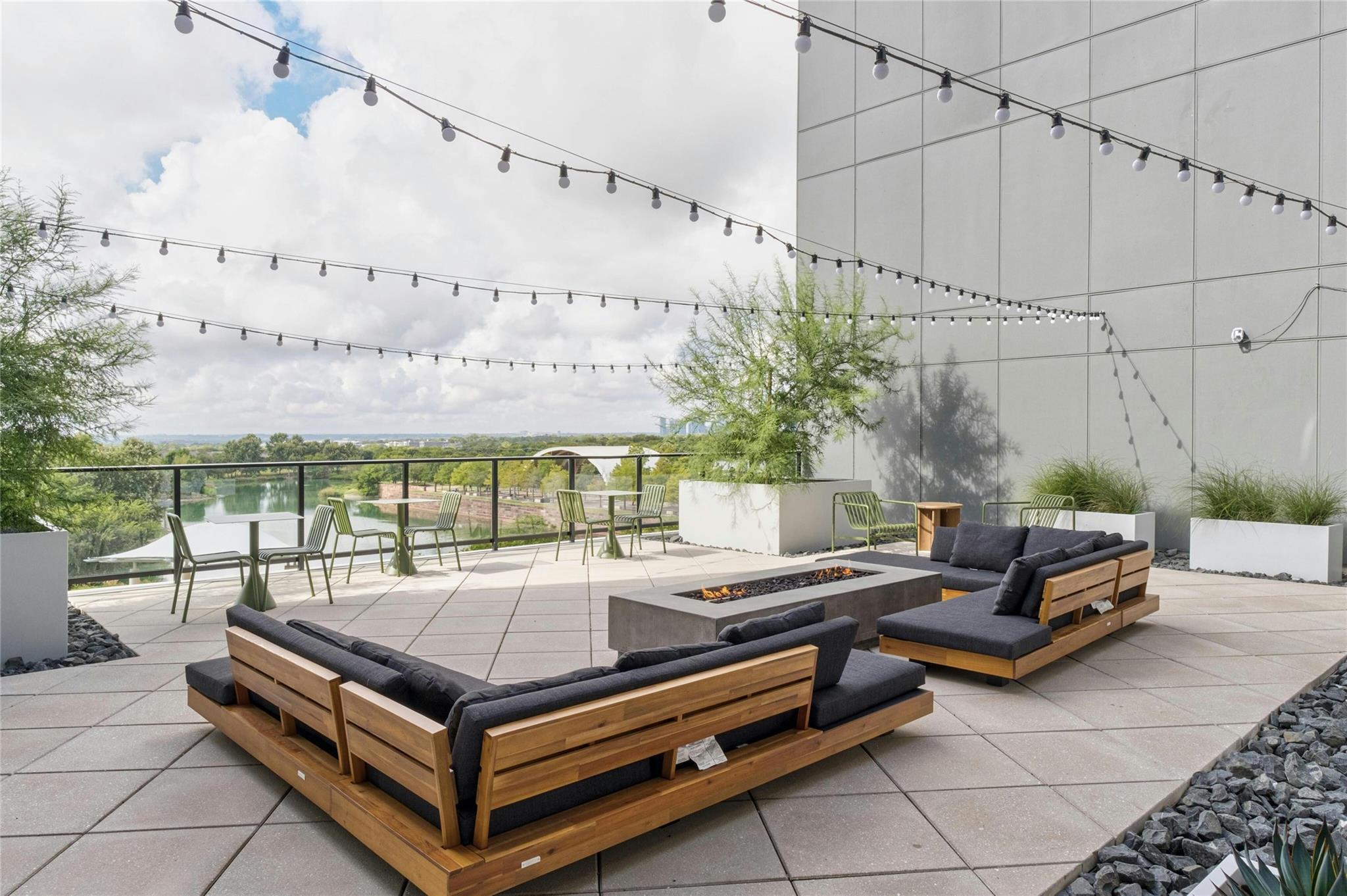 1701 Simond Ave # 644, Austin, TX 78723