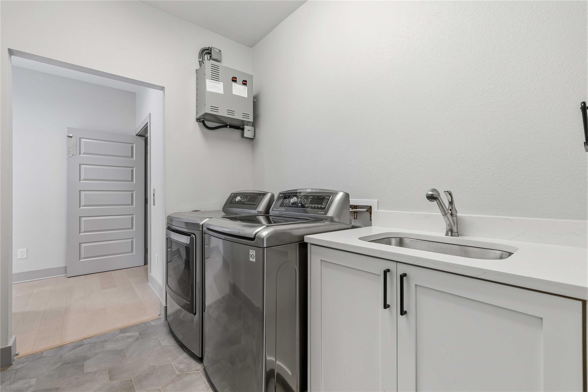 20901 Broken Arrow St, Lago Vista, TX 78645