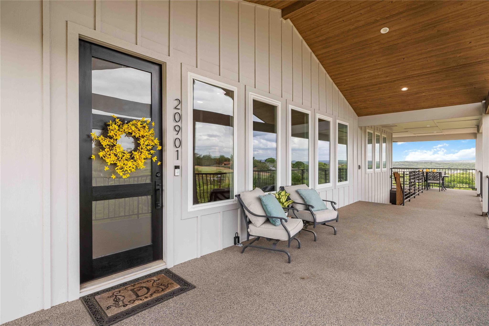 20901 Broken Arrow St, Lago Vista, TX 78645