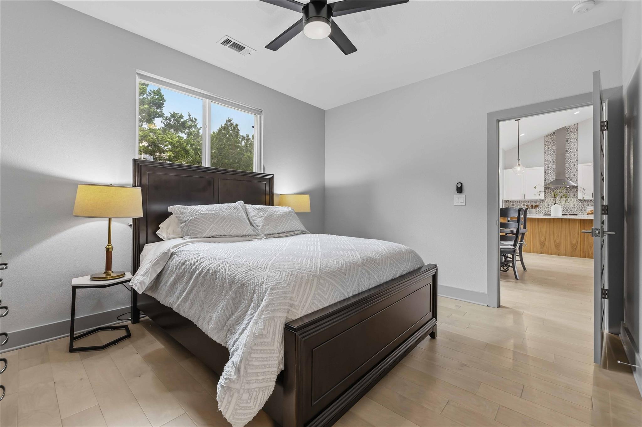 20901 Broken Arrow St, Lago Vista, TX 78645