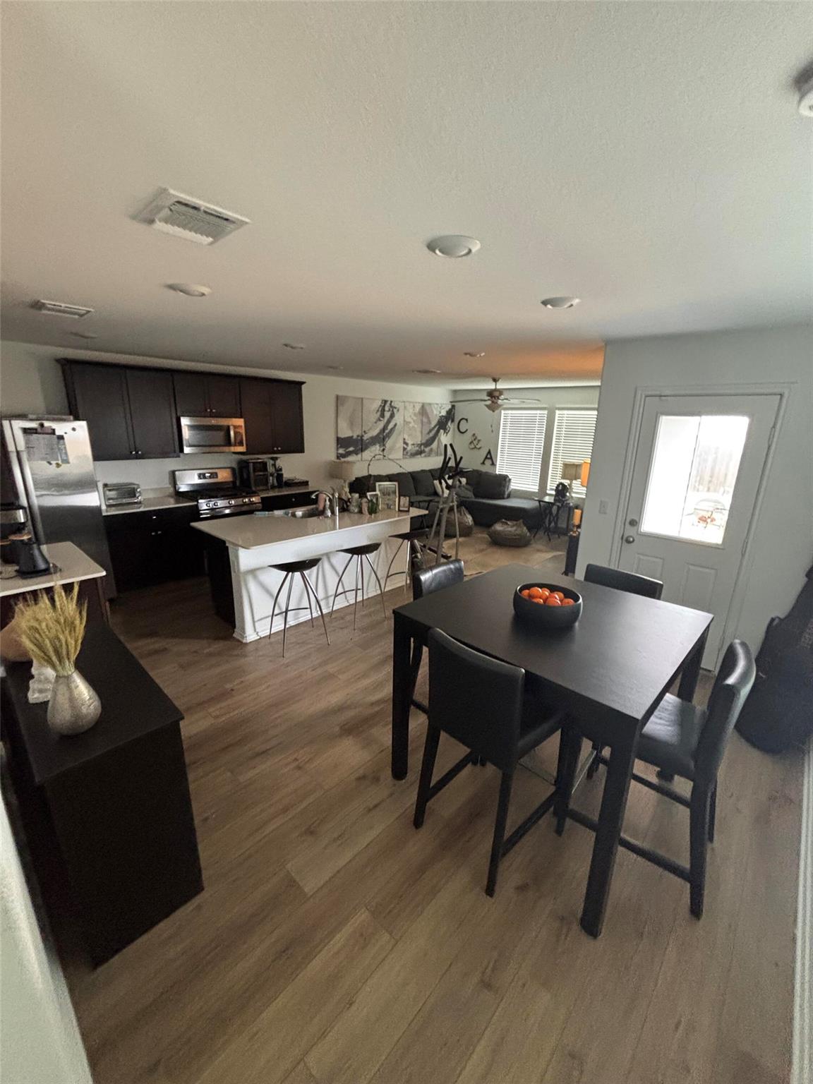 7120 Sparkling Light Dr # B, Del Valle, TX 78617