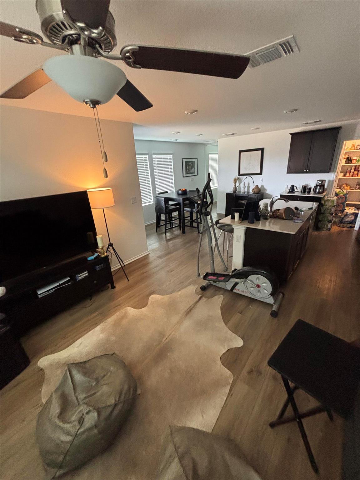 7120 Sparkling Light Dr # B, Del Valle, TX 78617