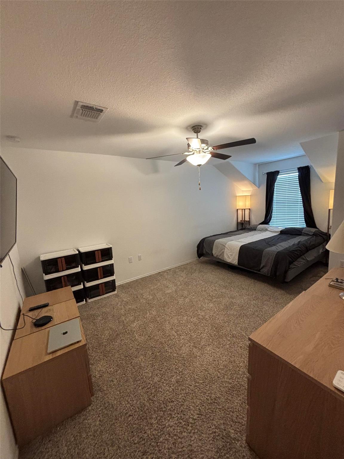 7120 Sparkling Light Dr # B, Del Valle, TX 78617