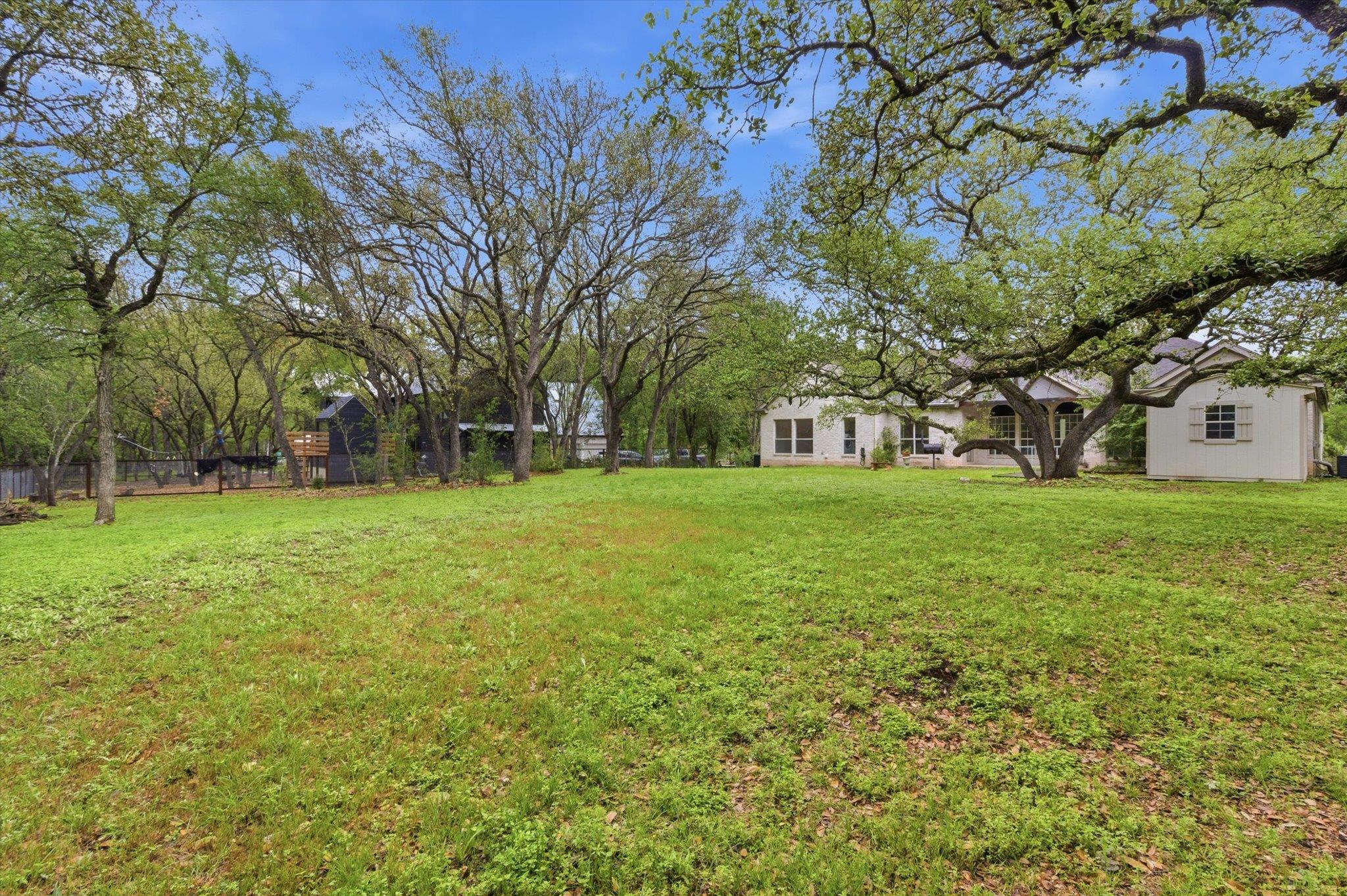 14 Lone Oak Trl, Sunset Valley, TX 78745
