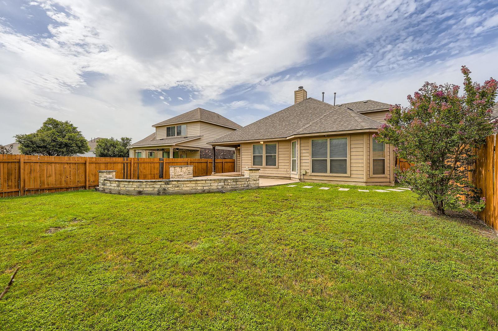 2416 Lynx Ct, Pflugerville, TX 78660