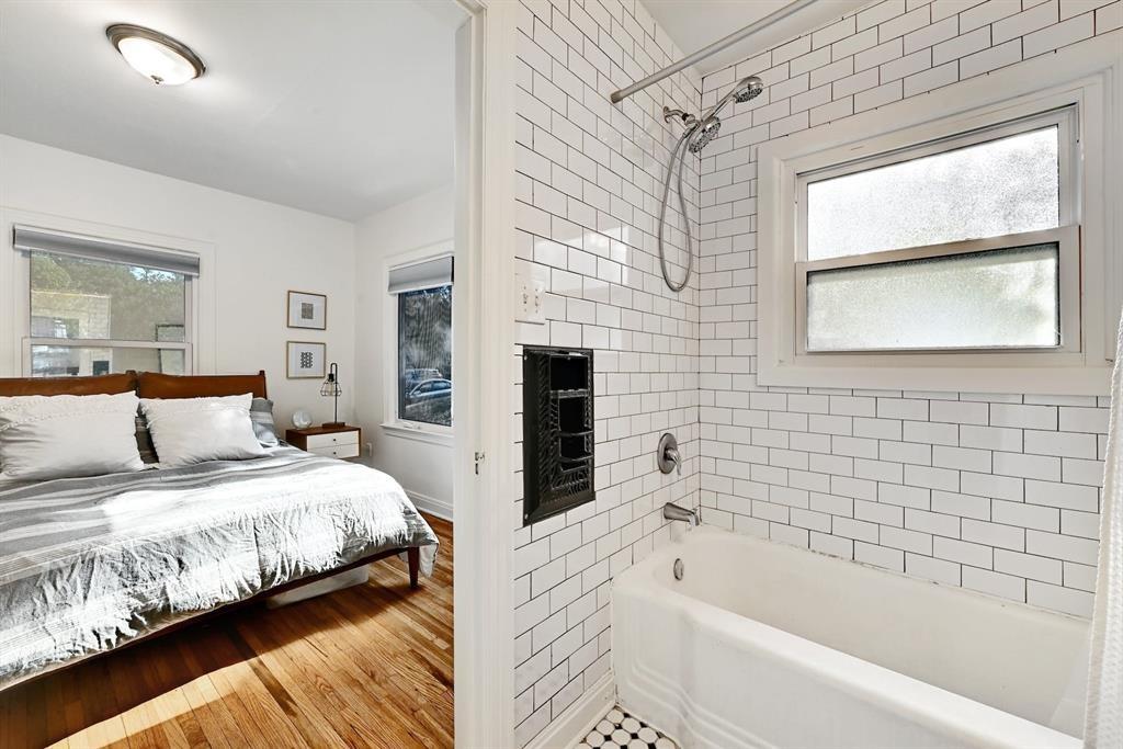 2943 Higgins St, Austin, TX 78722