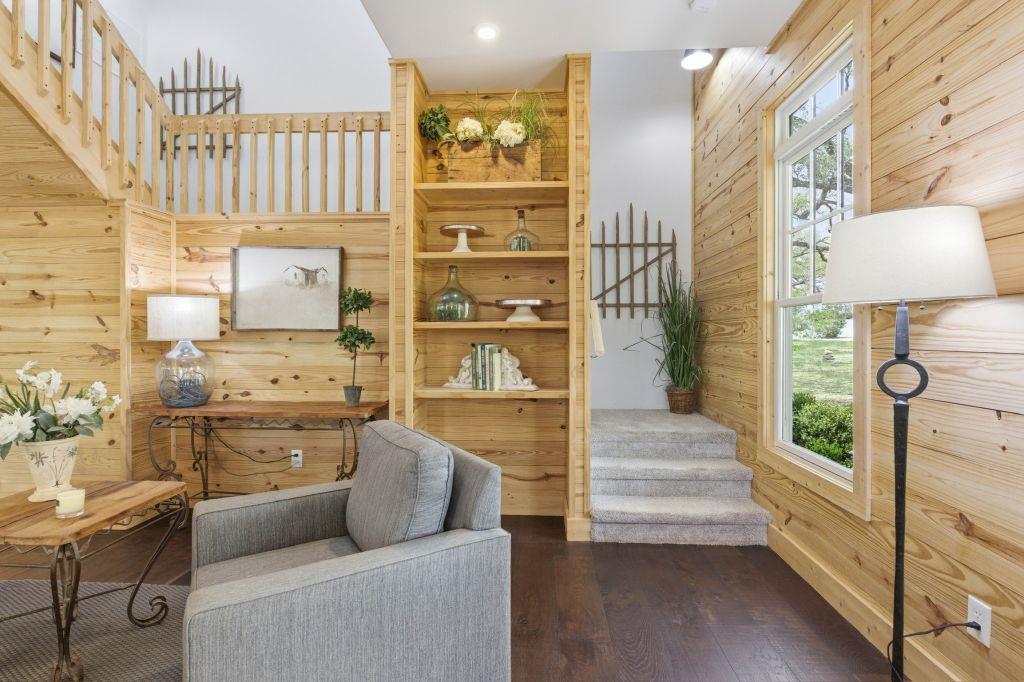 225 Cosmos Ln, Driftwood, TX 78619