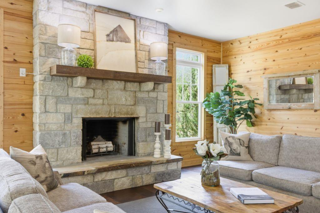 225 Cosmos Ln, Driftwood, TX 78619