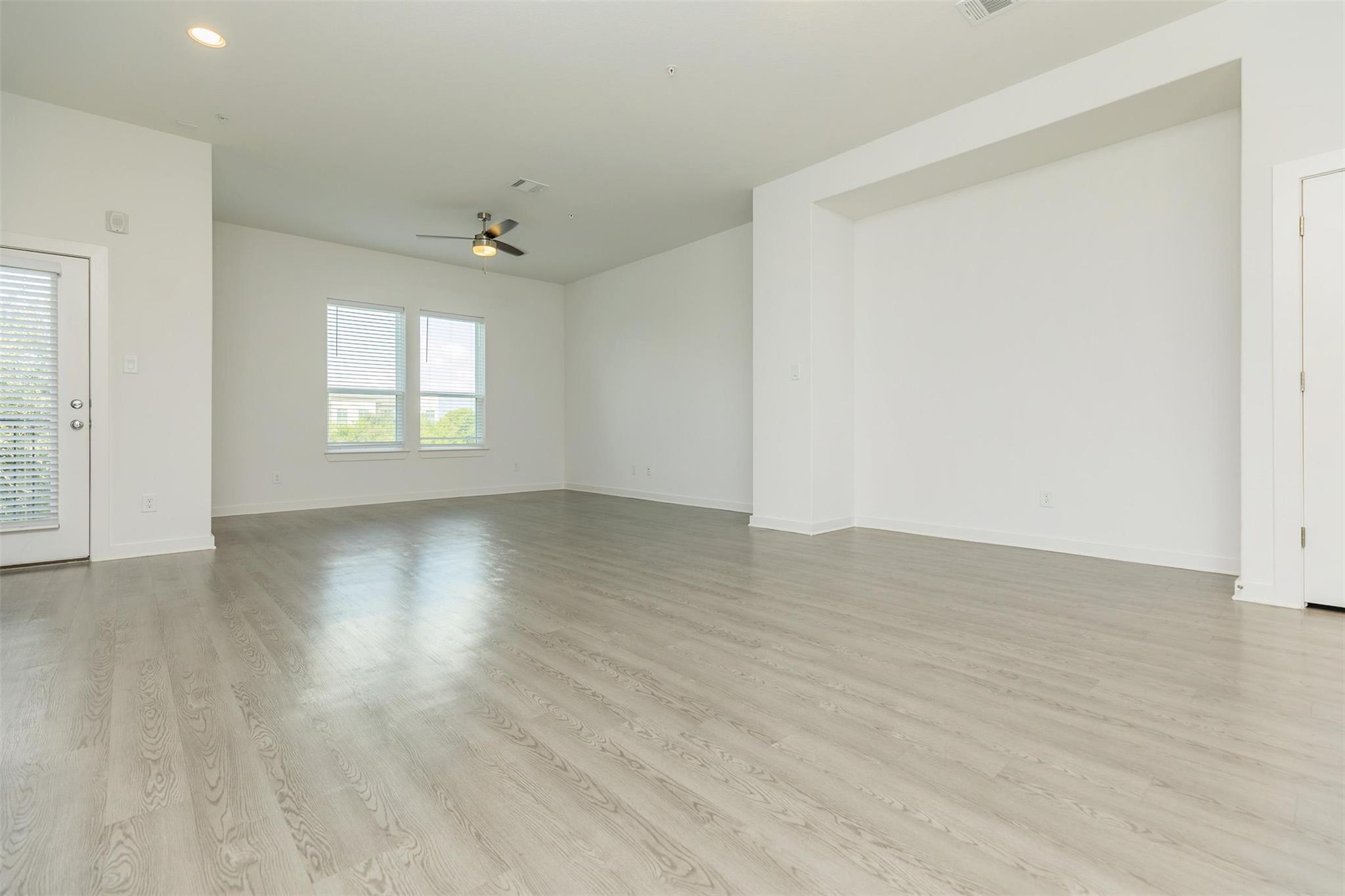 428 Ozark Trail Trl, Leander, TX 78641