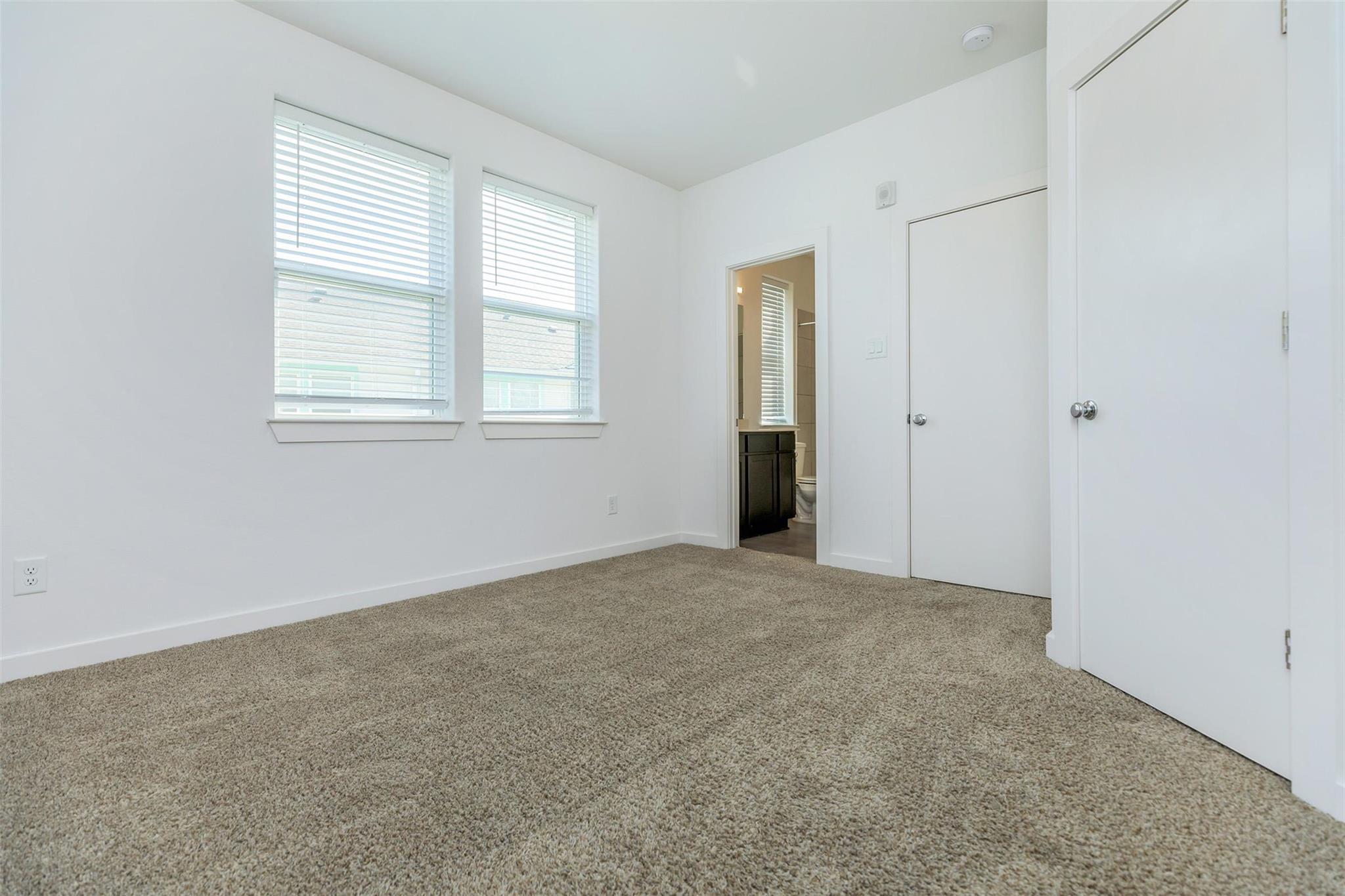 428 Ozark Trail Trl, Leander, TX 78641