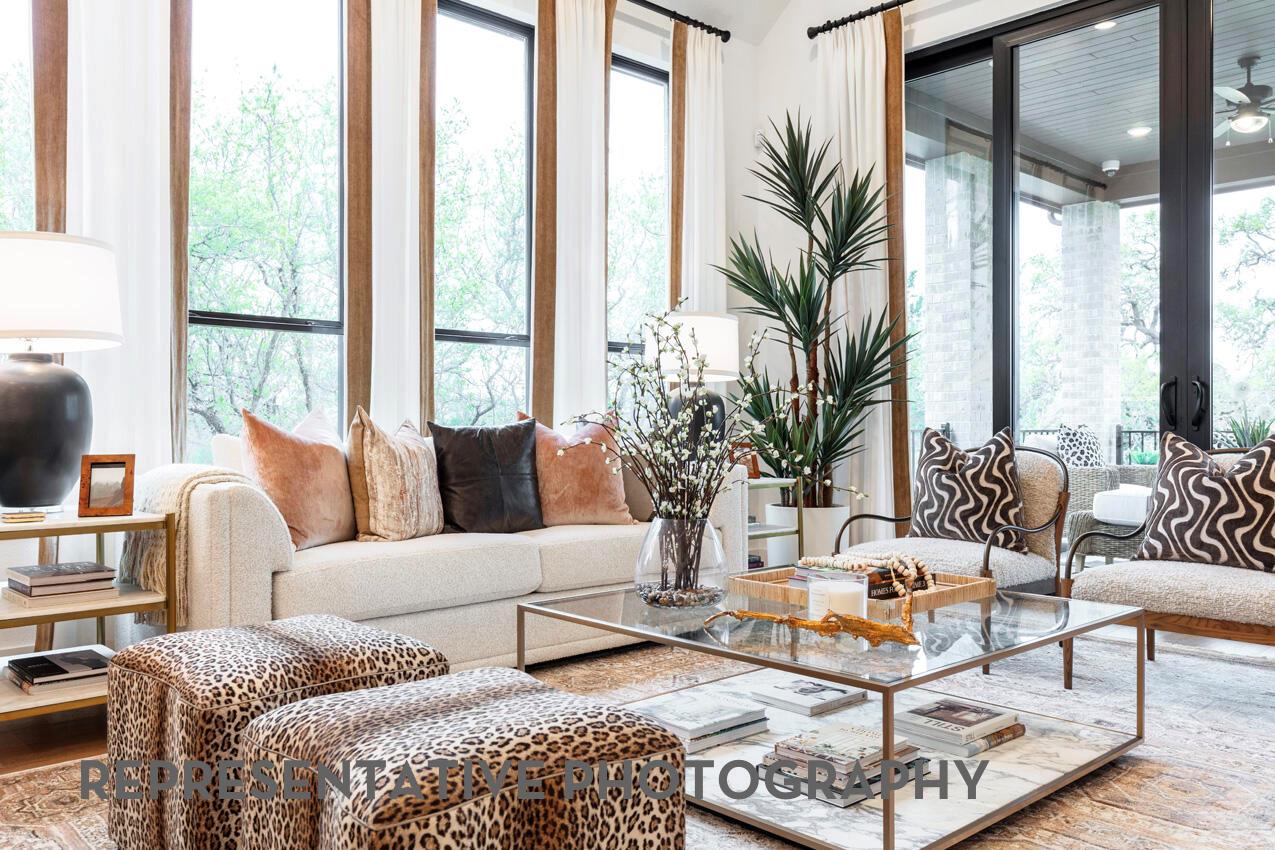 212 Borrego Bnd, Liberty Hill, TX 78642