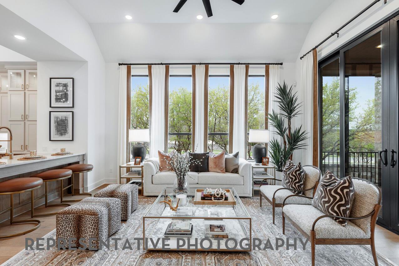 212 Borrego Bnd, Liberty Hill, TX 78642