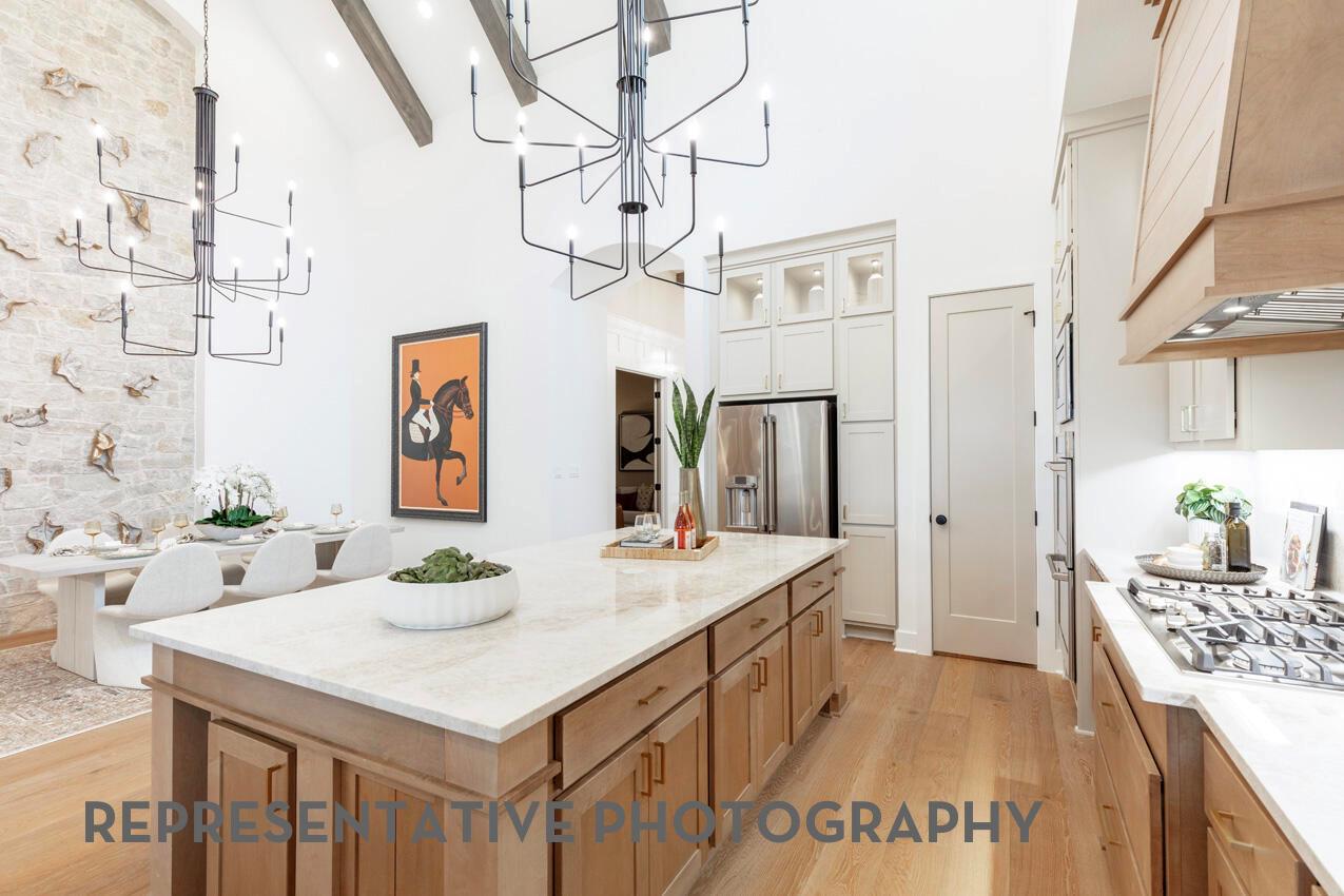 212 Borrego Bnd, Liberty Hill, TX 78642