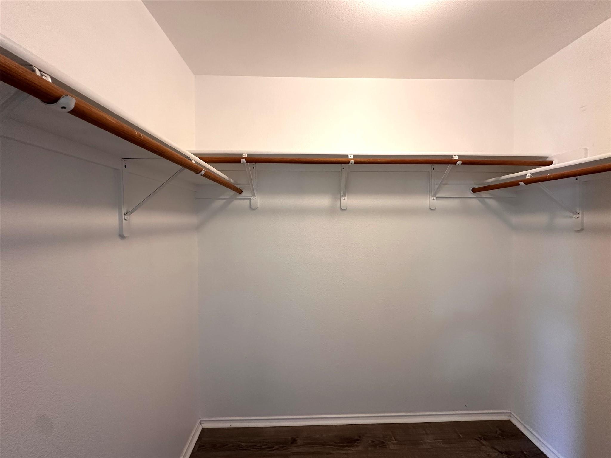 202 Lucky Clover Ln, Hutto, TX 78634