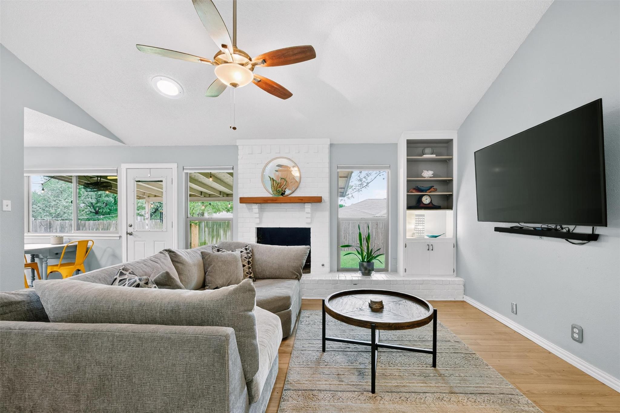 2005 Scofield Ln, Austin, TX 78727