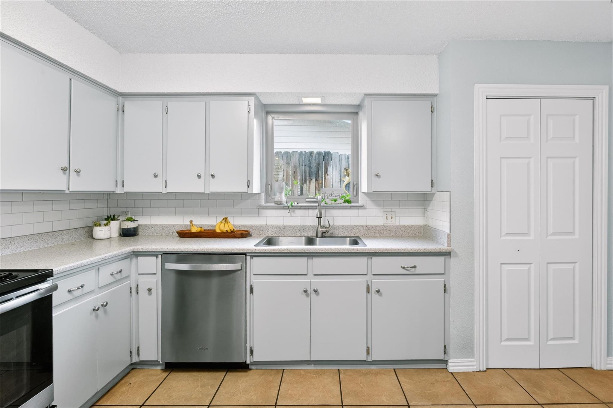 2005 Scofield Ln, Austin, TX 78727