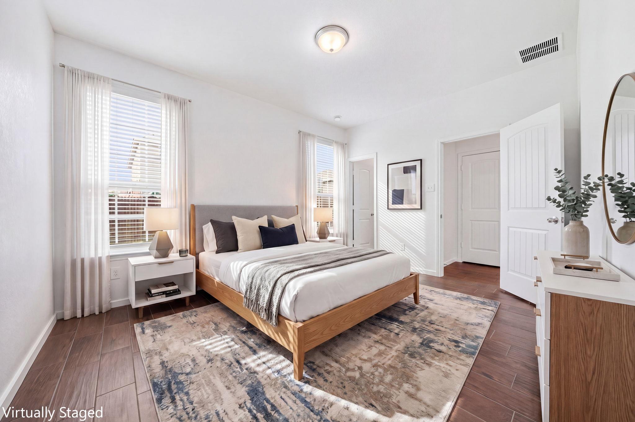 225 Danablu Dr, Hutto, TX 78634