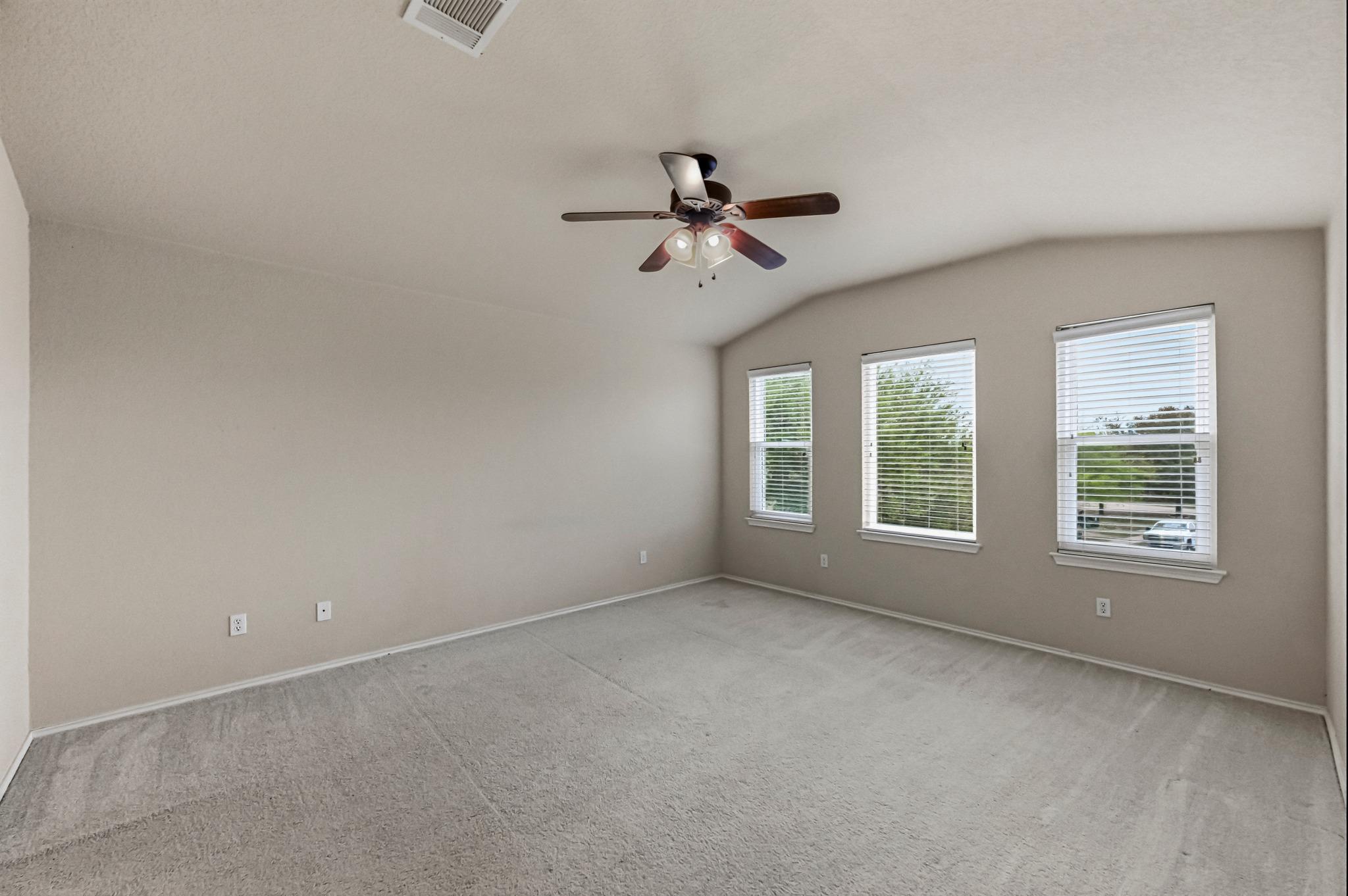 164 Regent Cv, Kyle, TX 78640