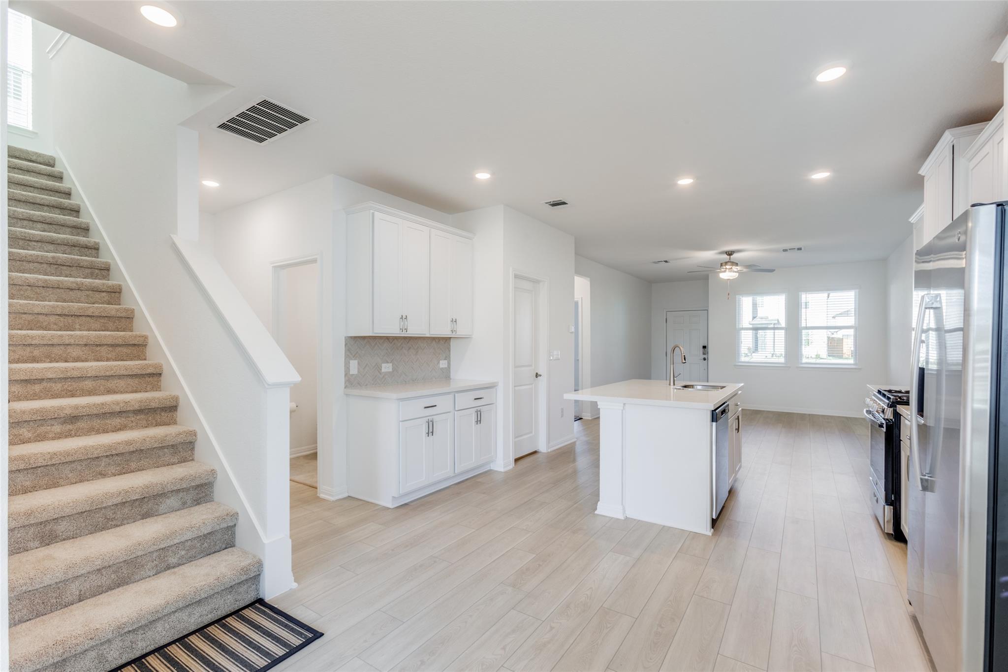 13917 Gilwell Dr, Del Valle, TX 78617