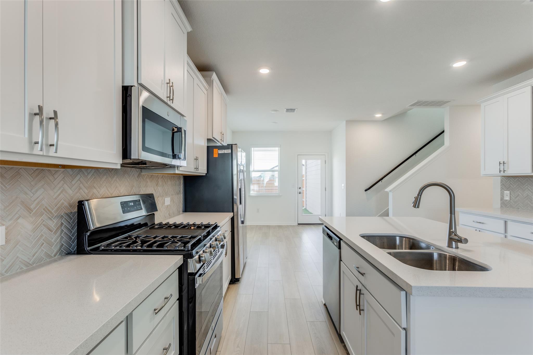 13917 Gilwell Dr, Del Valle, TX 78617