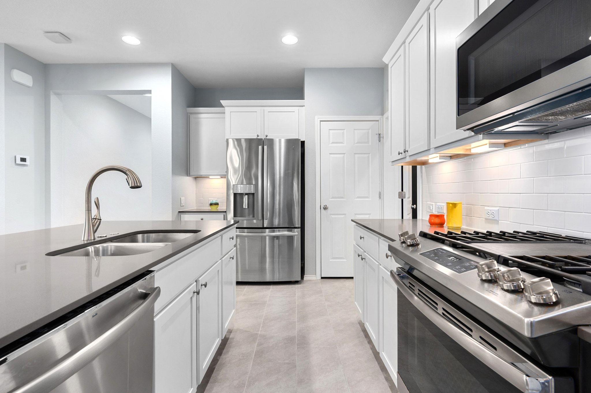 2301 Twisted Willow Ln, Leander, TX 78641