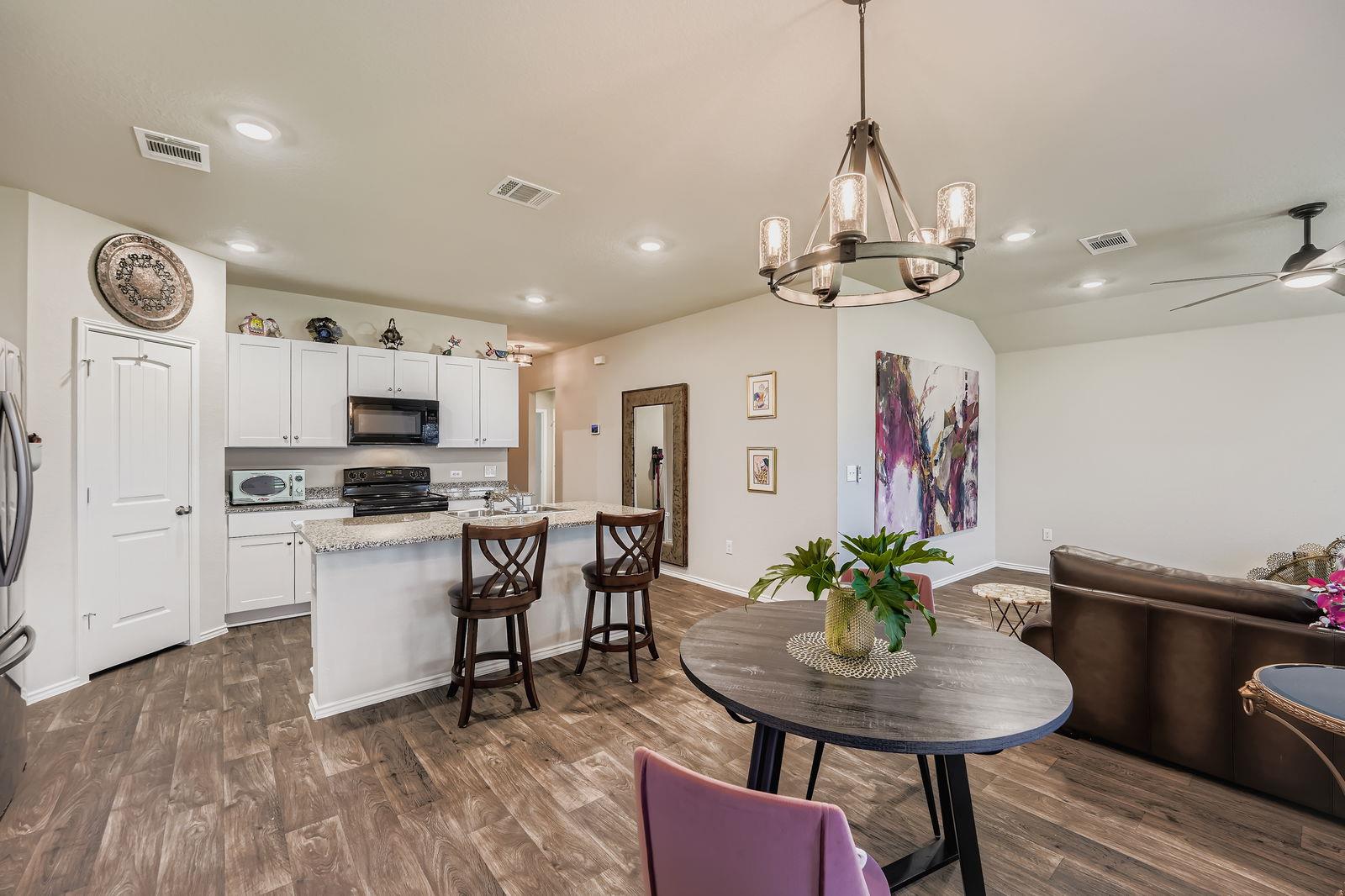 6008 Shanjia Dr, Austin, TX 78724