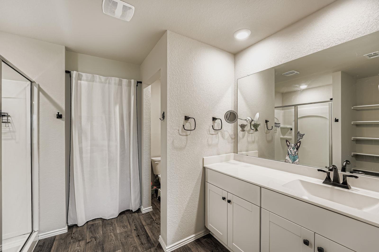 6008 Shanjia Dr, Austin, TX 78724