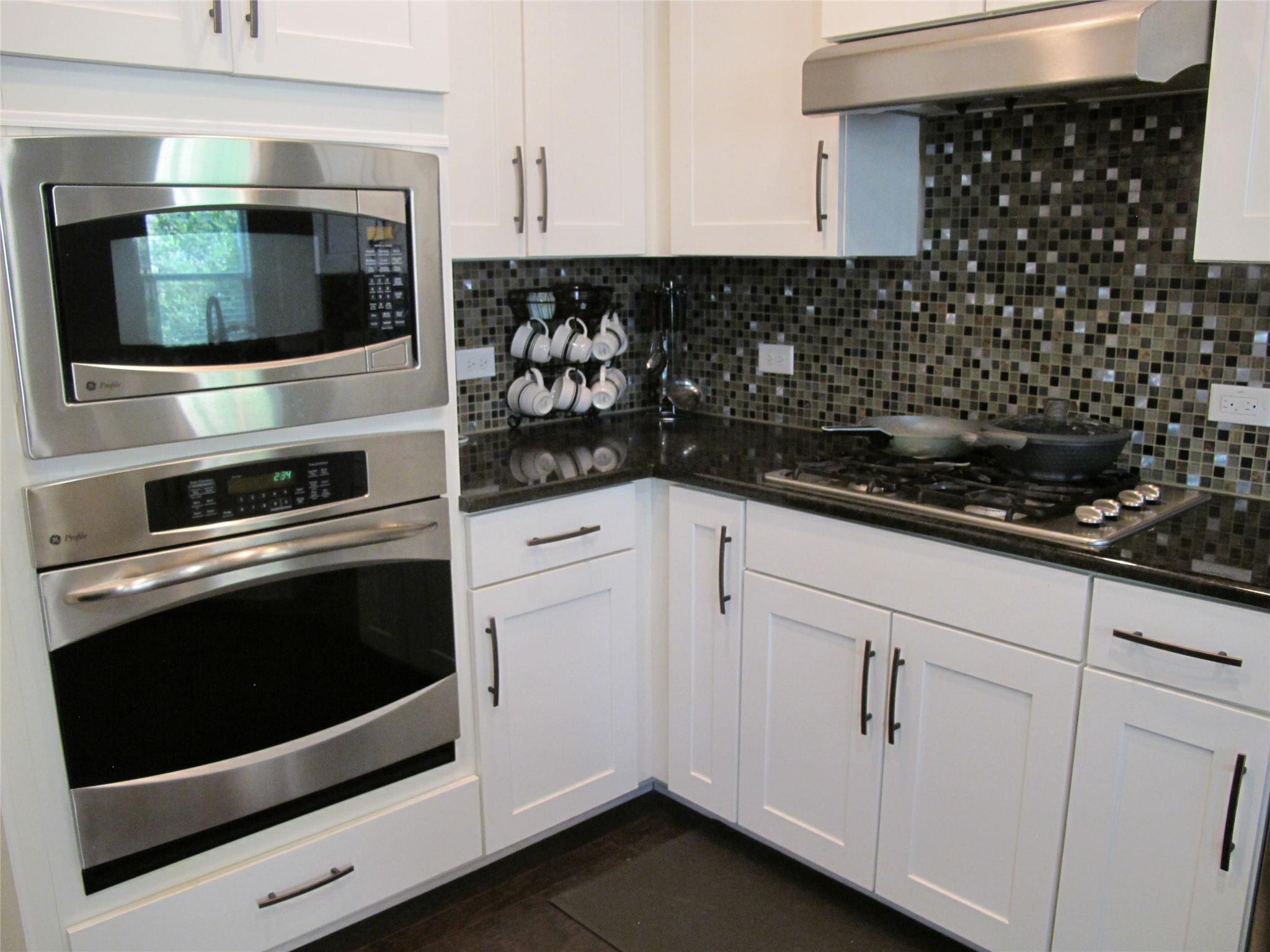 509 S Meadowlark St # A, Lakeway, TX 78734