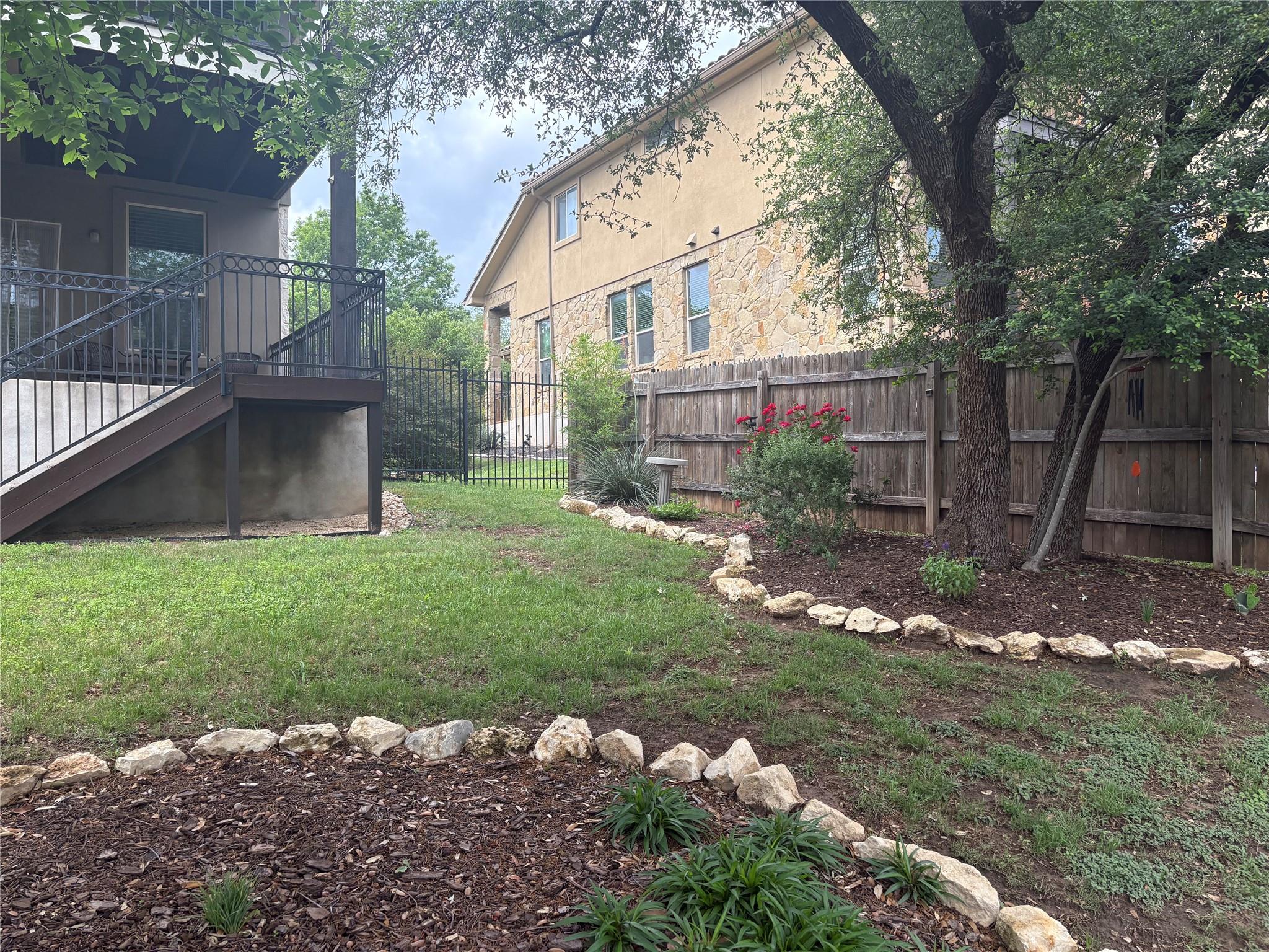 509 S Meadowlark St # A, Lakeway, TX 78734