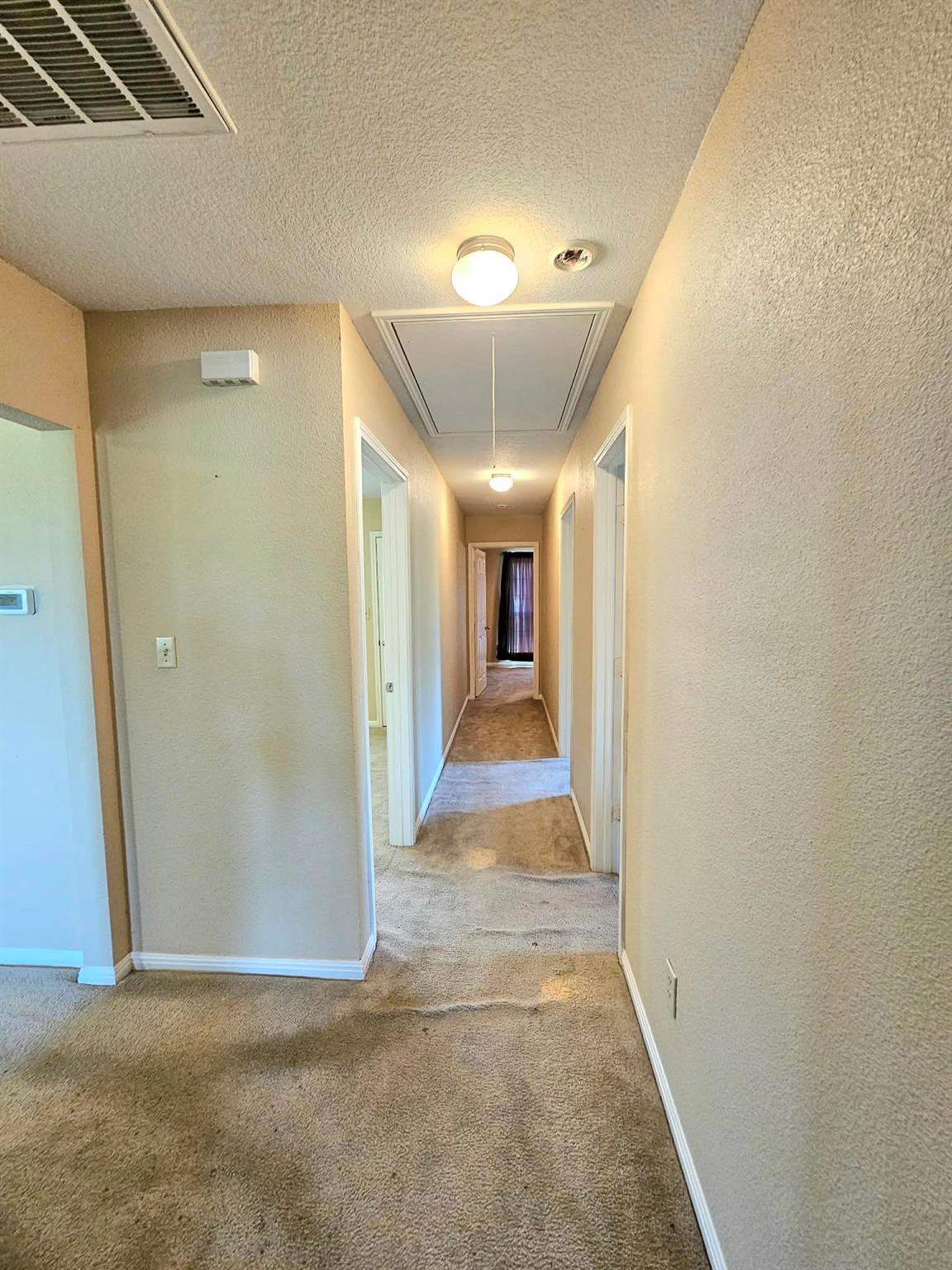 208 Settlers Ridge Rdg, Bertram, TX 78605