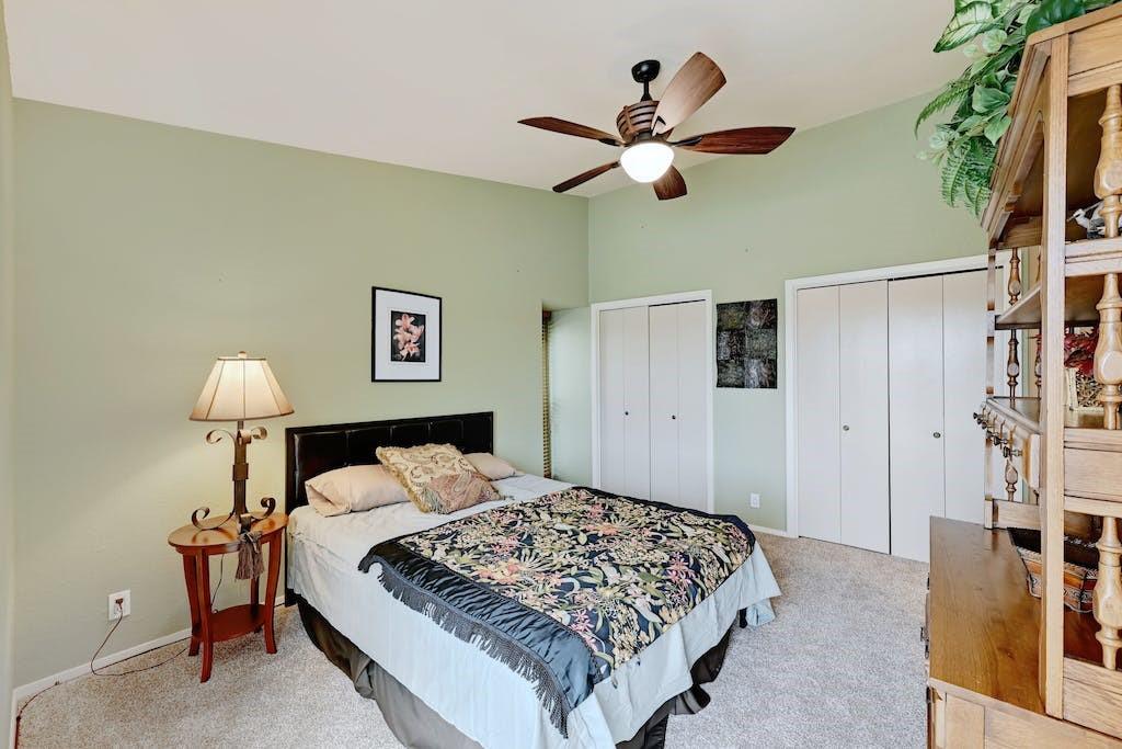 200 Full Moon # 3, Horseshoe Bay, TX 78657