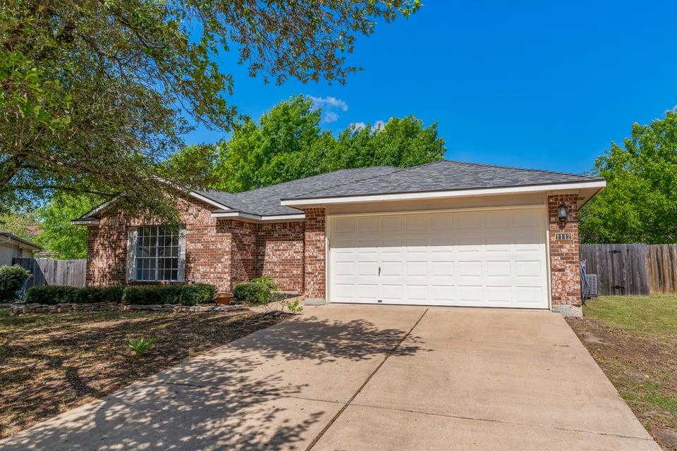 1112 CLYDE BANK Cv, Pflugerville, TX 78660