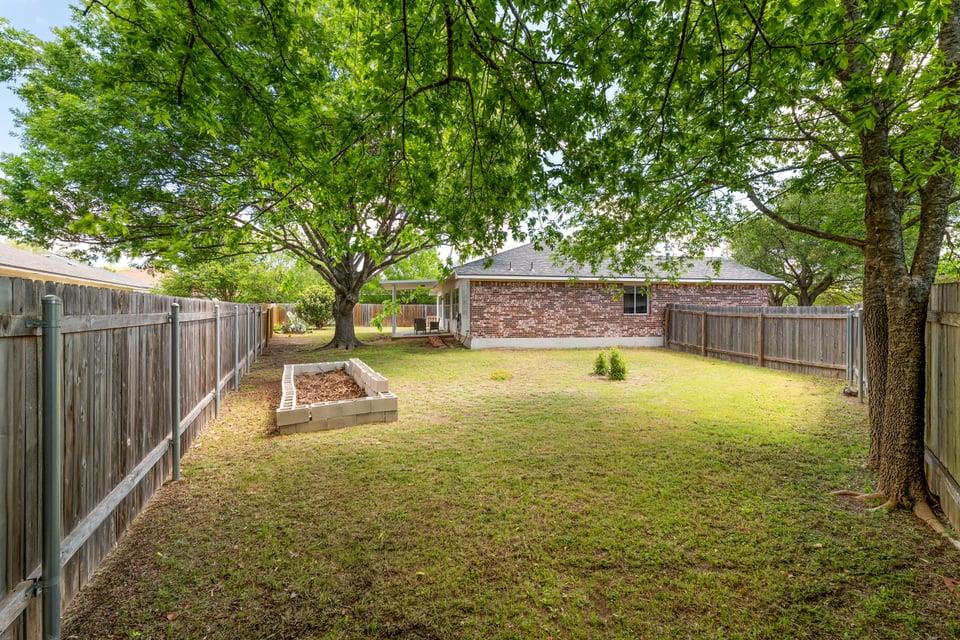 1112 CLYDE BANK Cv, Pflugerville, TX 78660