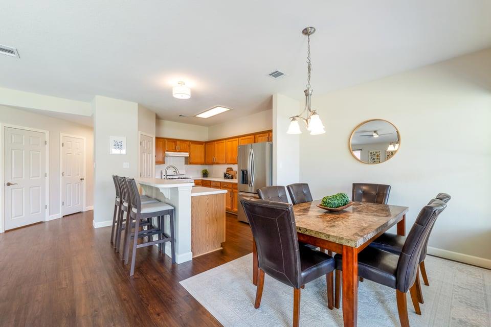 1112 CLYDE BANK Cv, Pflugerville, TX 78660