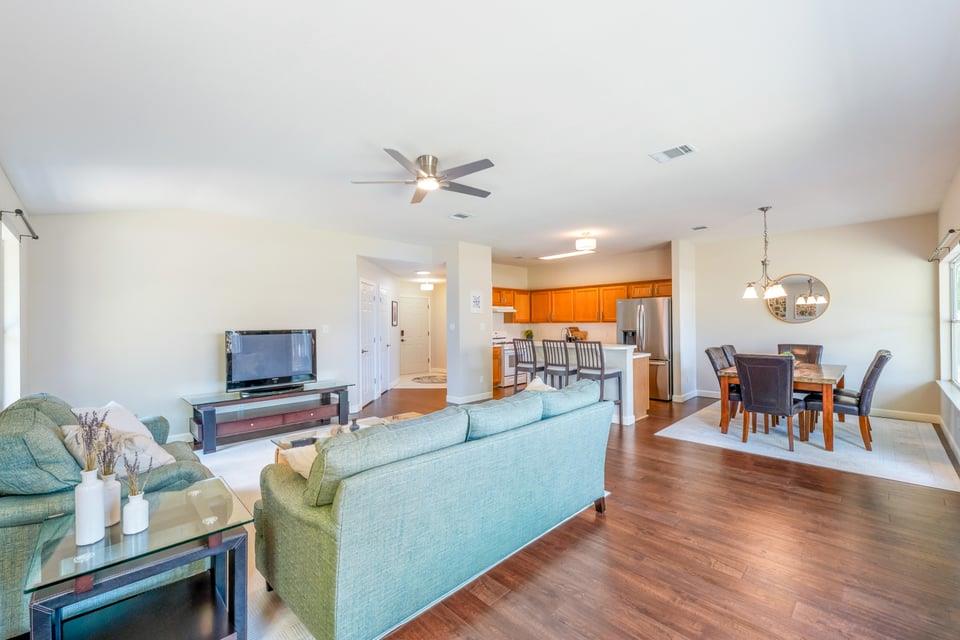 1112 CLYDE BANK Cv, Pflugerville, TX 78660