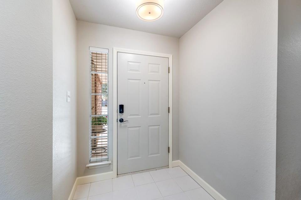 1112 CLYDE BANK Cv, Pflugerville, TX 78660