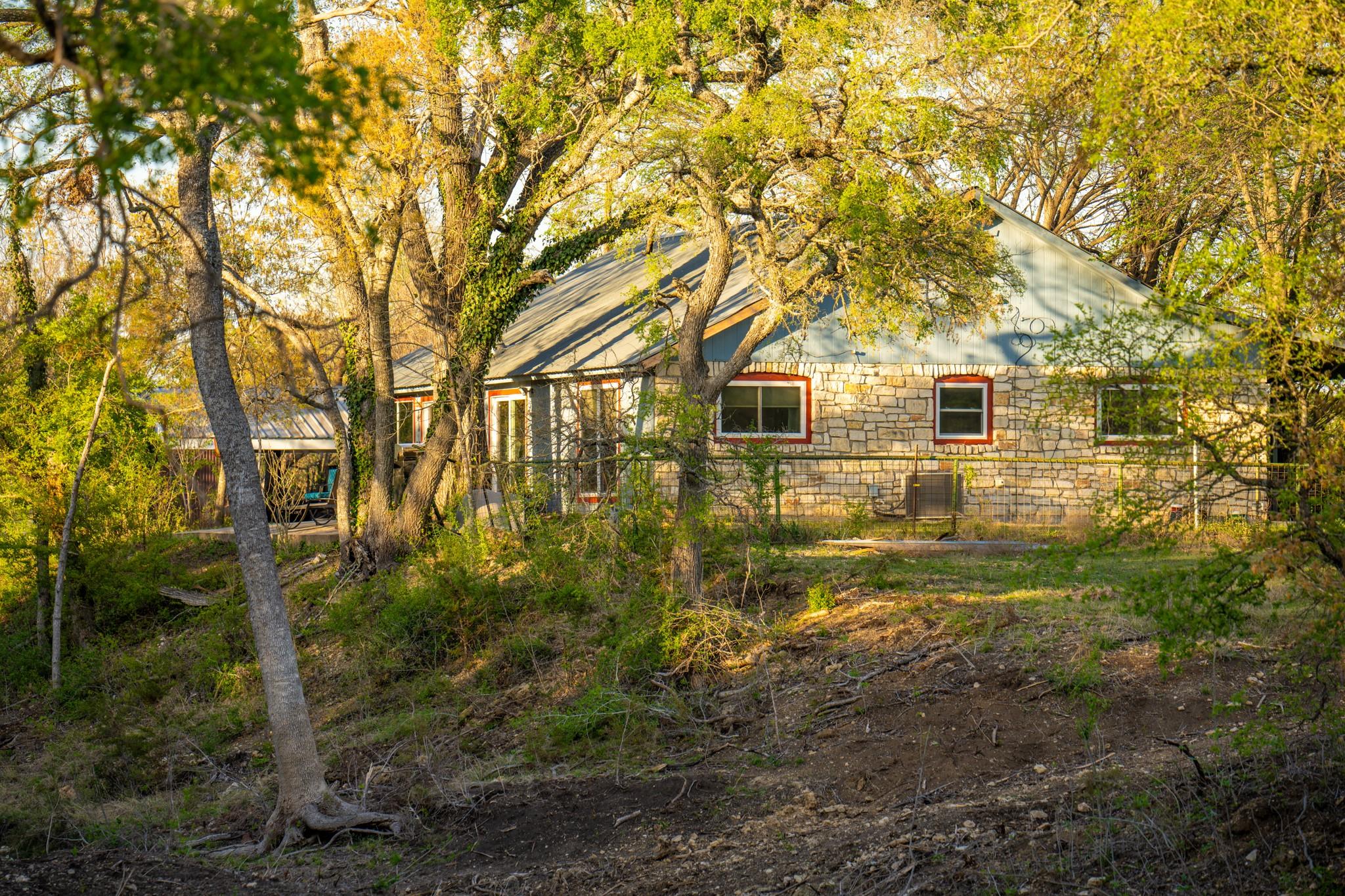 6234 S Fm 1174, Bertram, TX 78605